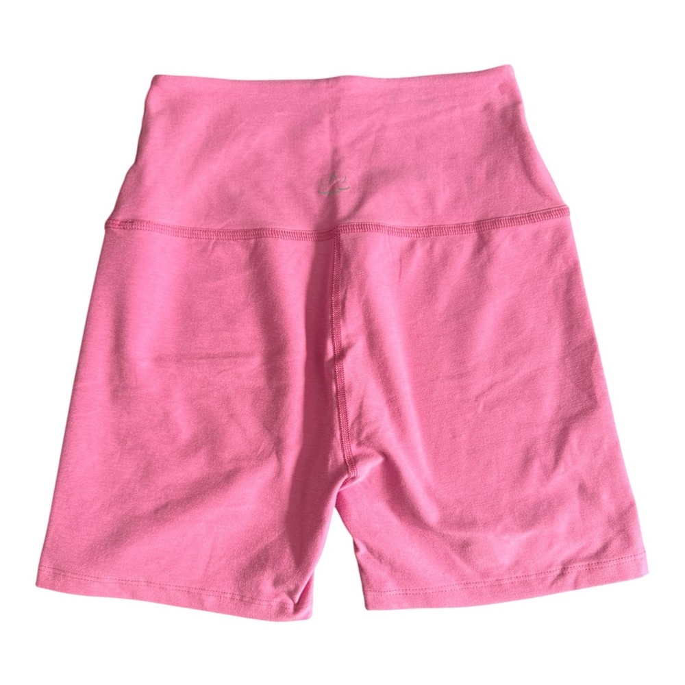 Beyond Yoga Pink Bike Shorts - Picture 3 of 3